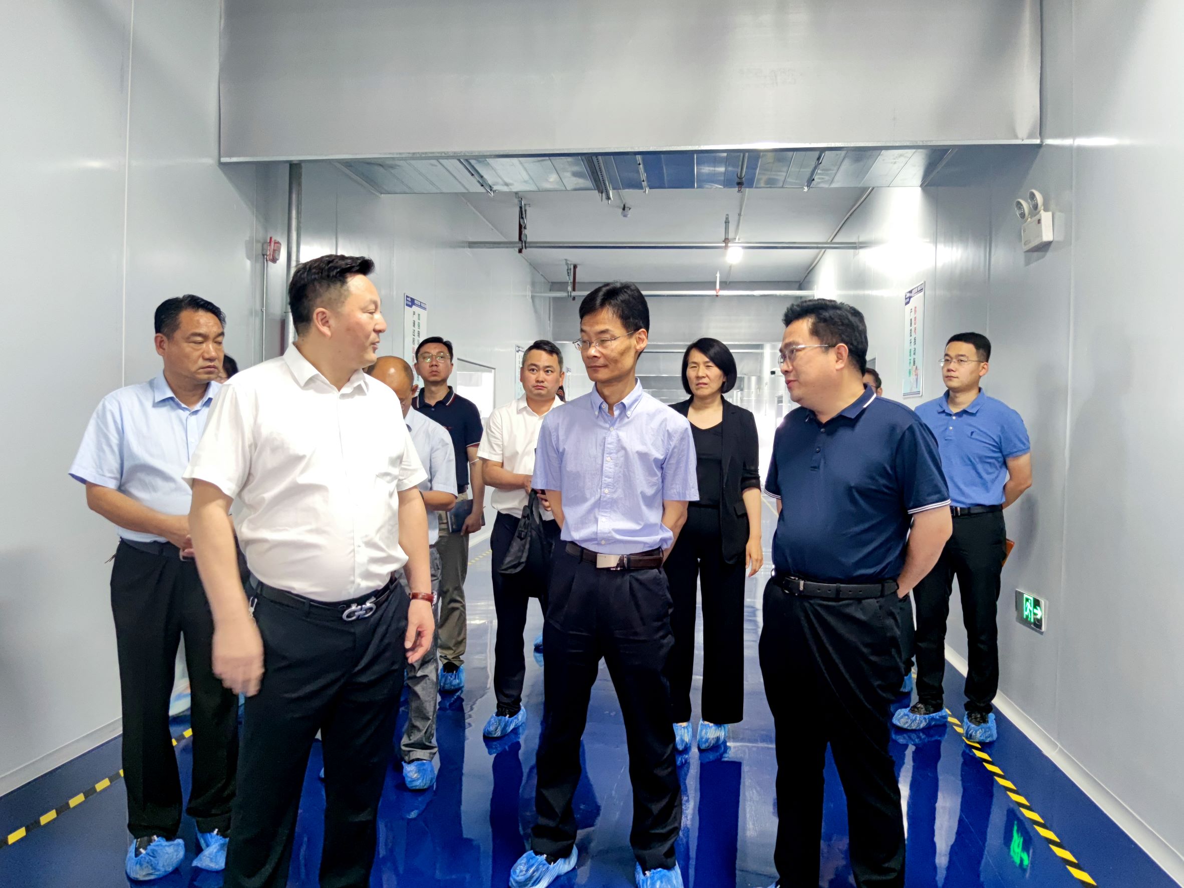 高新区管委会莅临南宫28NG相信品牌力量调研指导 (4)